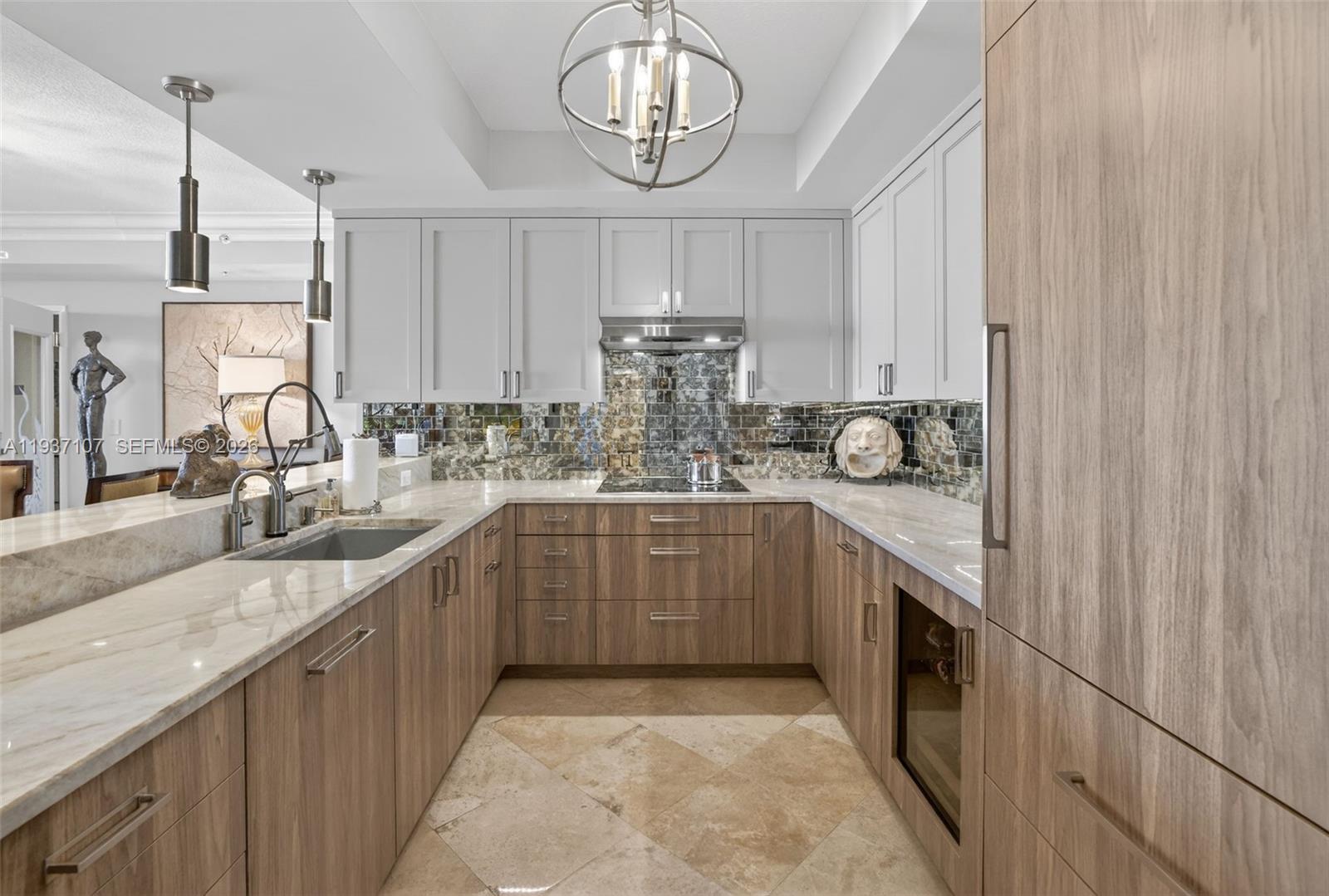 100 S Birch Rd 1103F