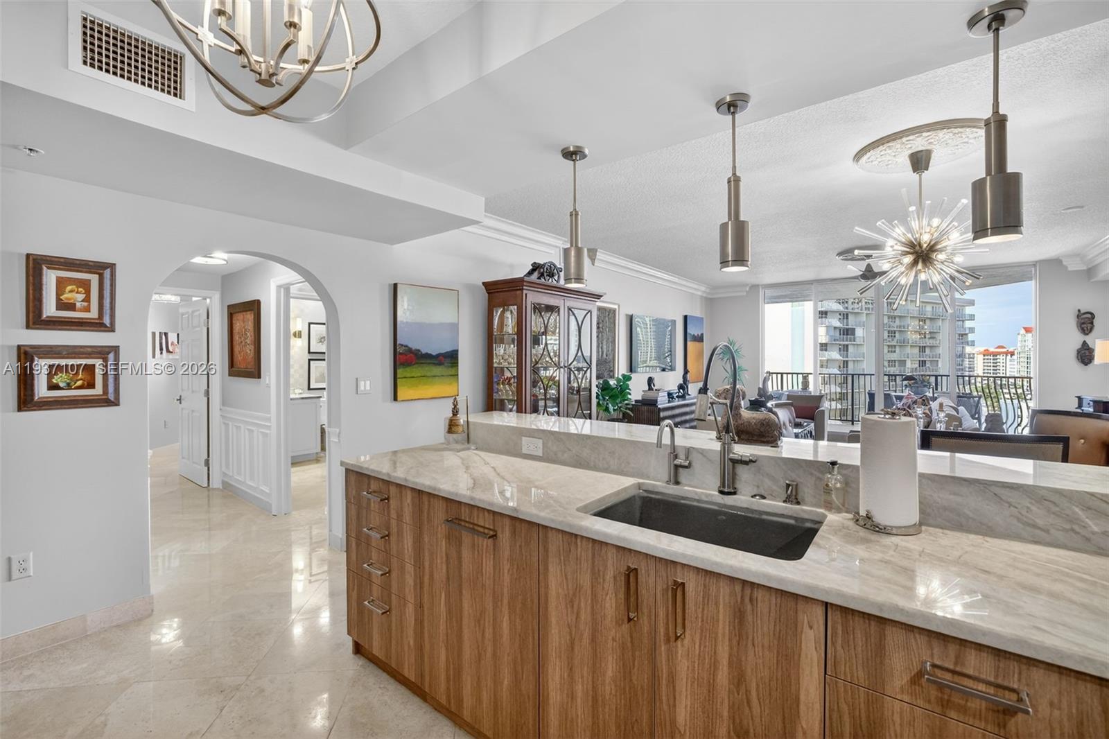 JACKSON TOWER LAS OLAS CO - Residential