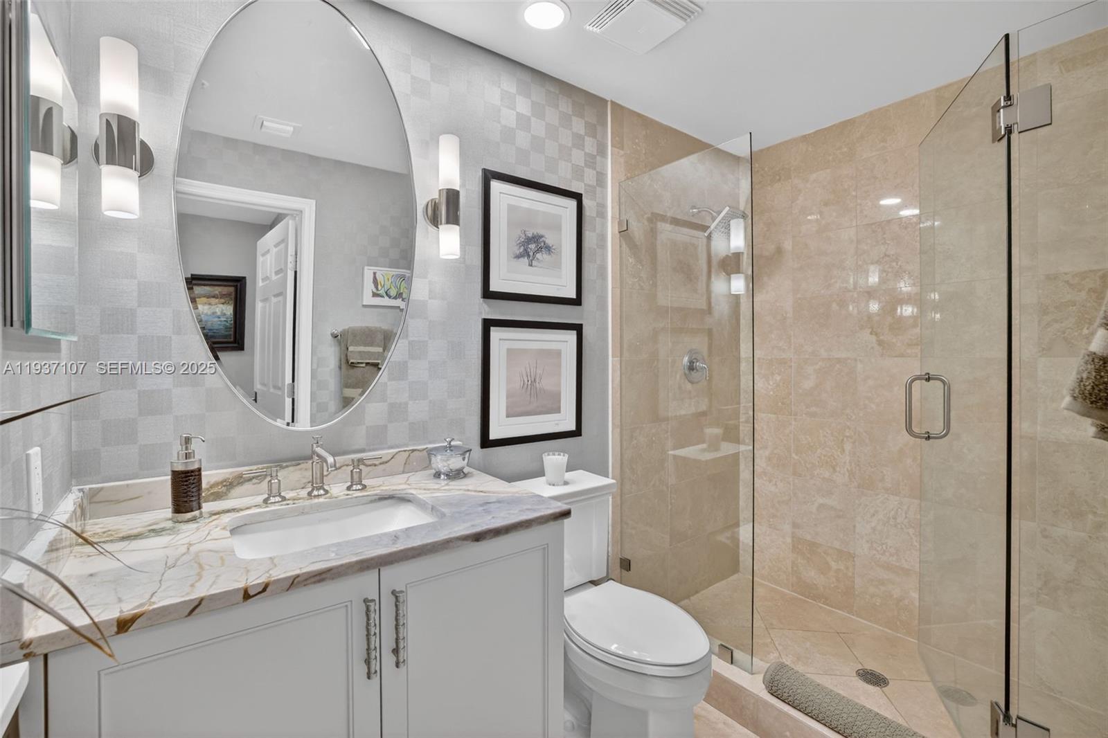 JACKSON TOWER LAS OLAS CO - Residential