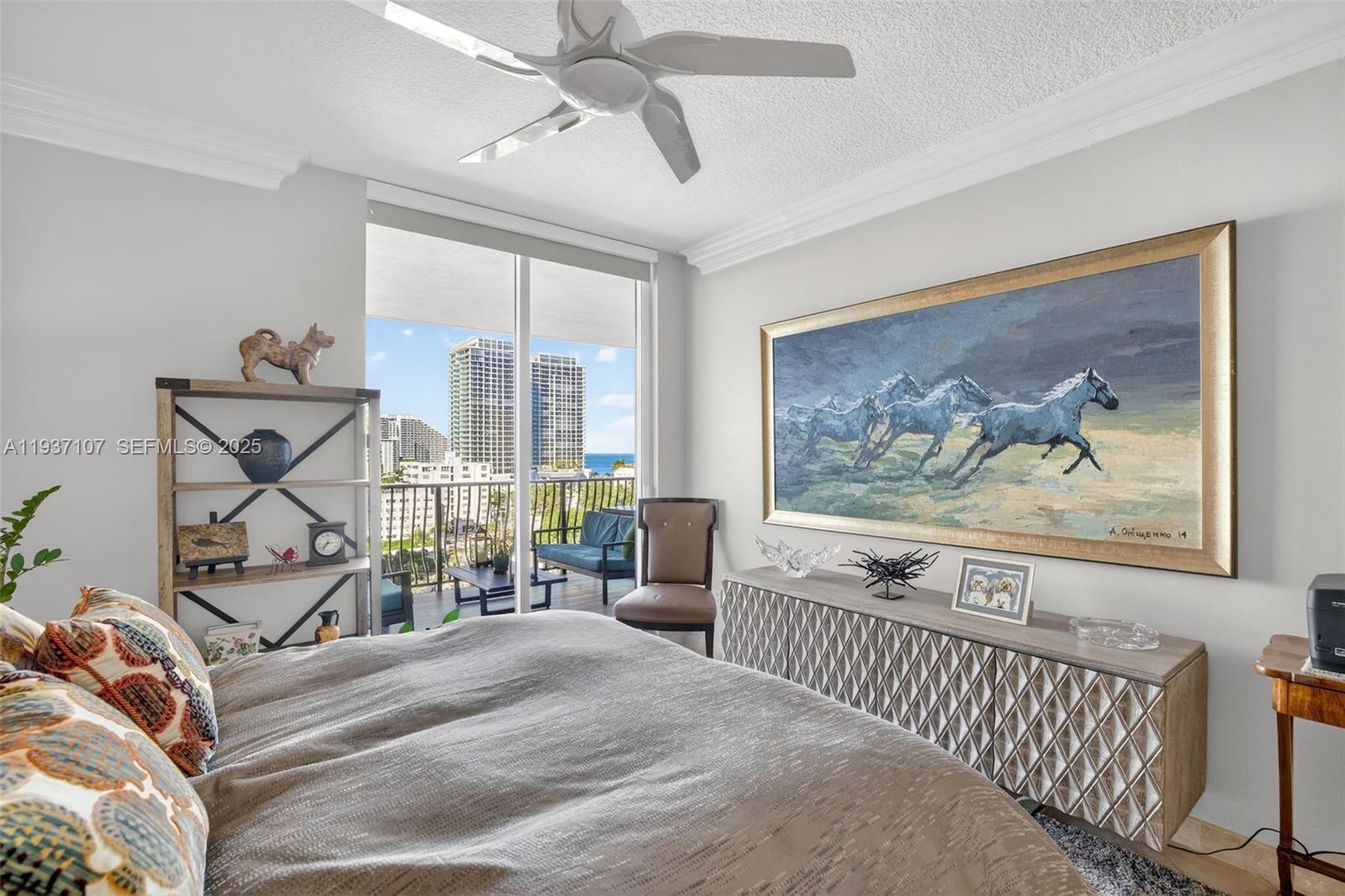 JACKSON TOWER LAS OLAS CO - Residential