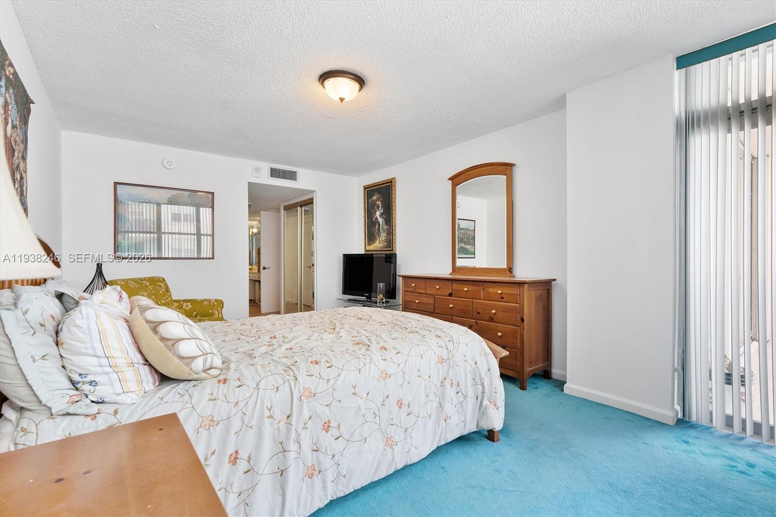 MAISON GRANDE CONDO - Residential