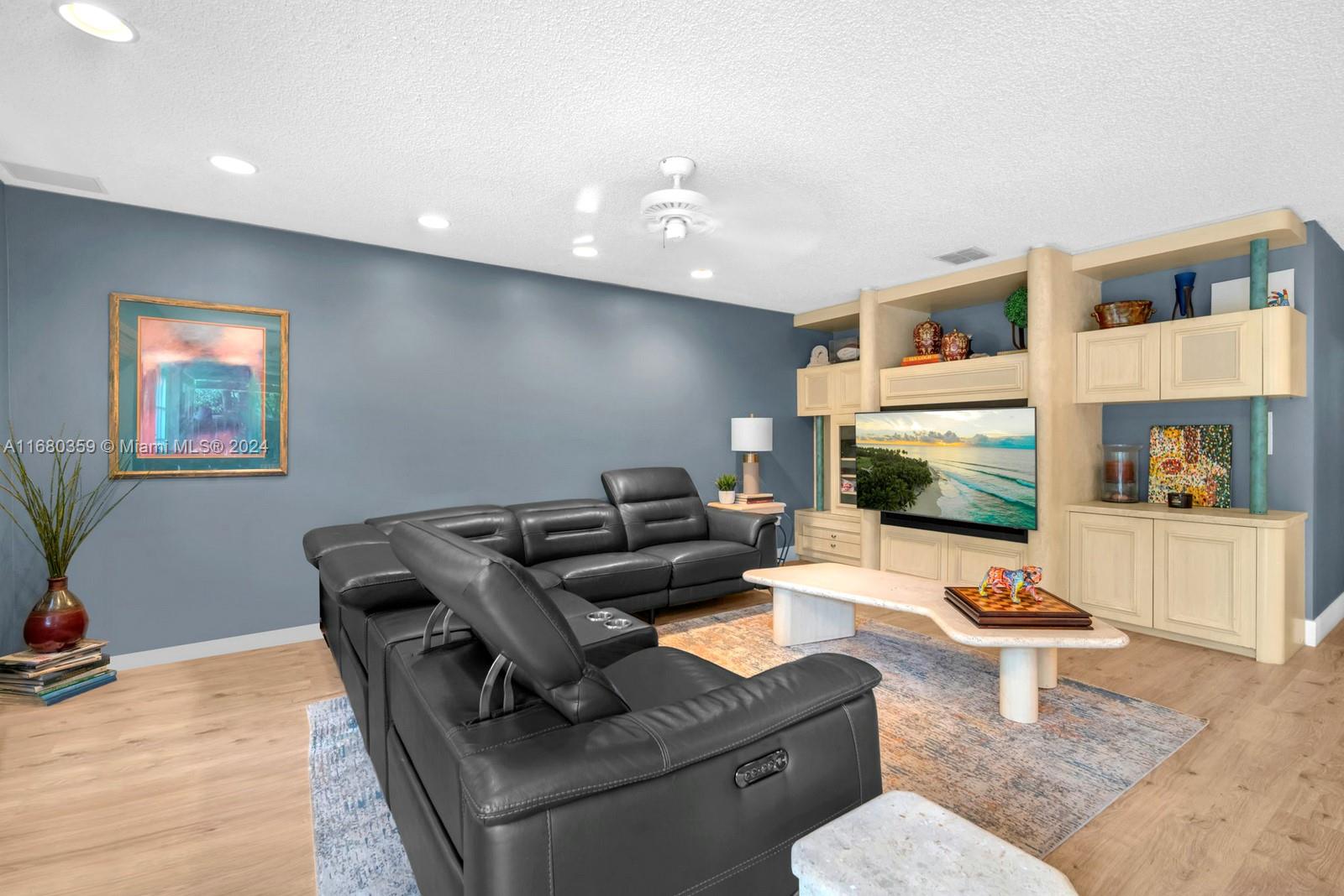 FOREST RIDGE - Residential