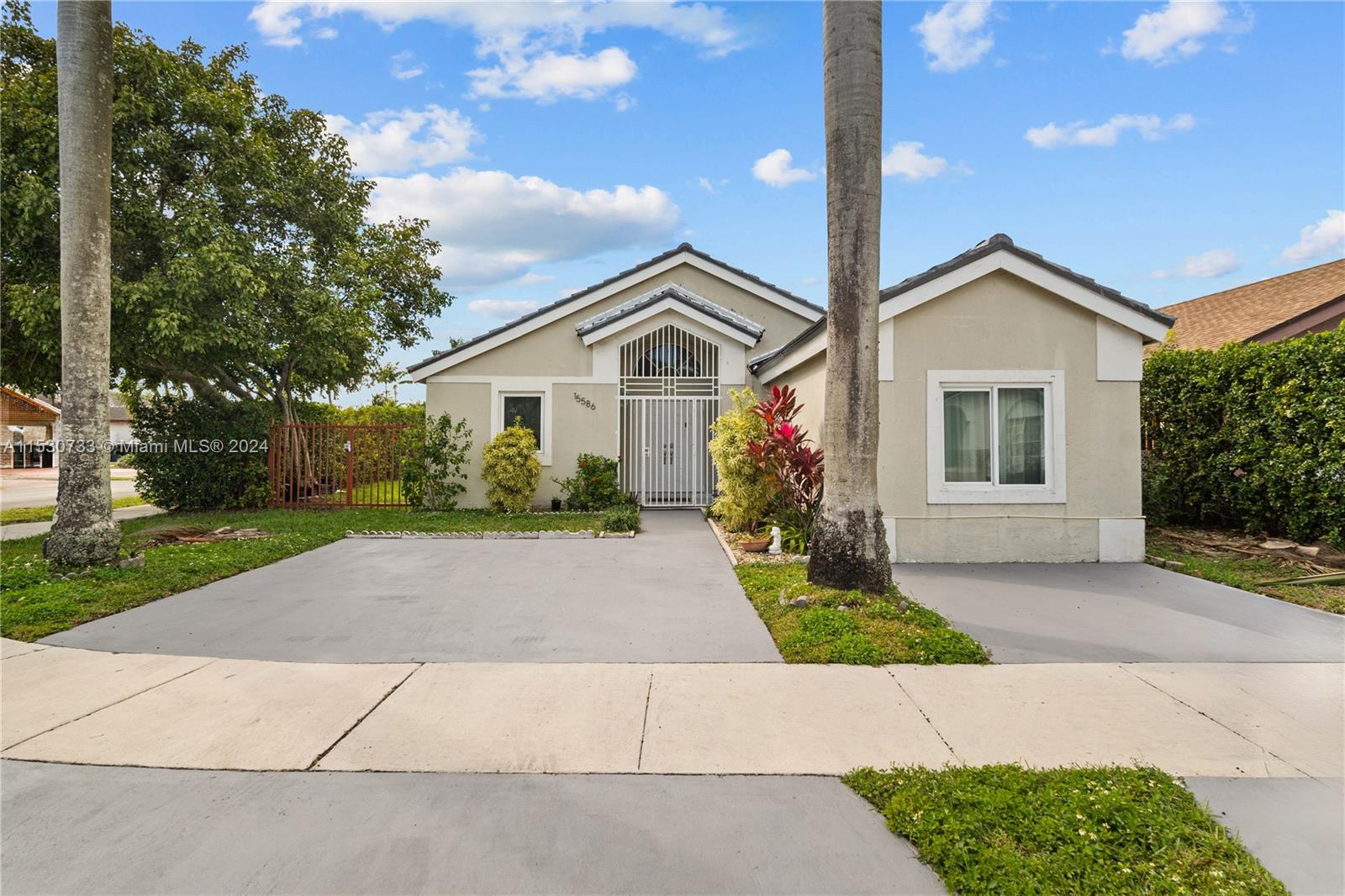 We're excited to present this Beautiful Corner Lot One Story Single Family Home with NO ASSOCIATION offering 4 Bedrooms / 3 Bathrooms, with a New Roof from last year, an access point on the side having space for a boat, trailer, RV and another entryway on back side of the property's fence. Features include an updated Modern Kitchen open to the Family / Dining area and high ceilings, updated bathrooms, most windows and doors being impact resistant, and more. Conveniently located to many shopping centers offering dining options and much more. Call today to see all that this magnificent property has to offer.