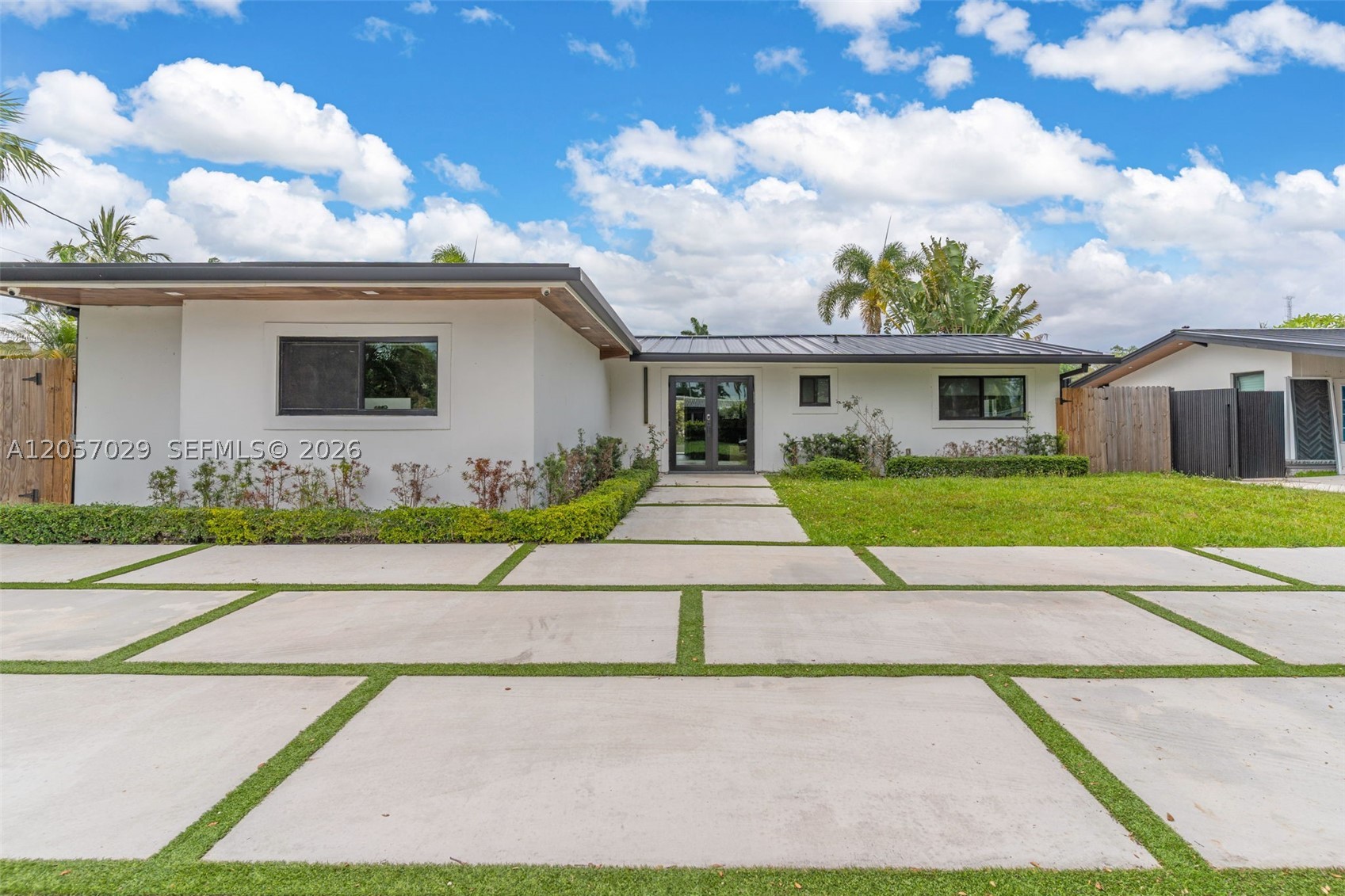 1713 SW 5th St