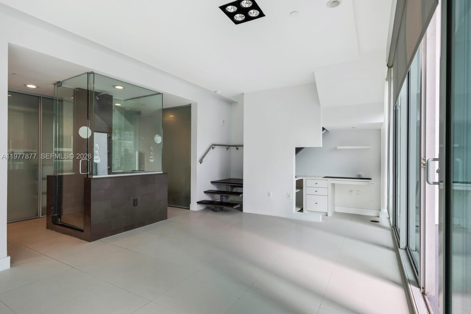 TEN MUSEUM PK RESIDENTIAL - Residential