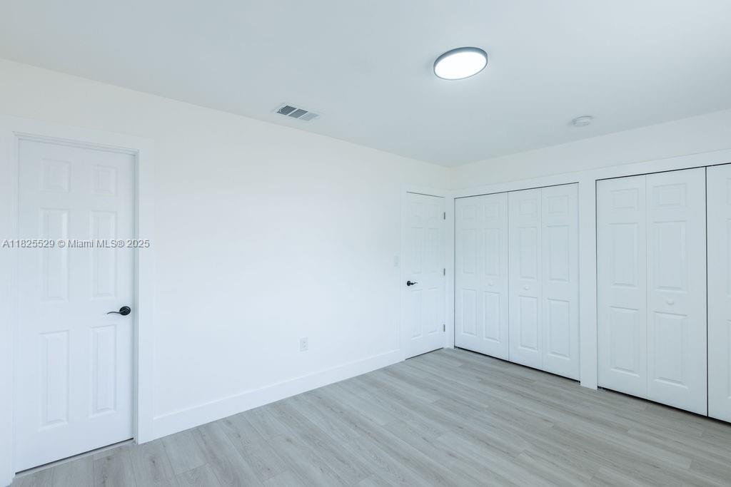 AVOCADO VILLAS - Residential