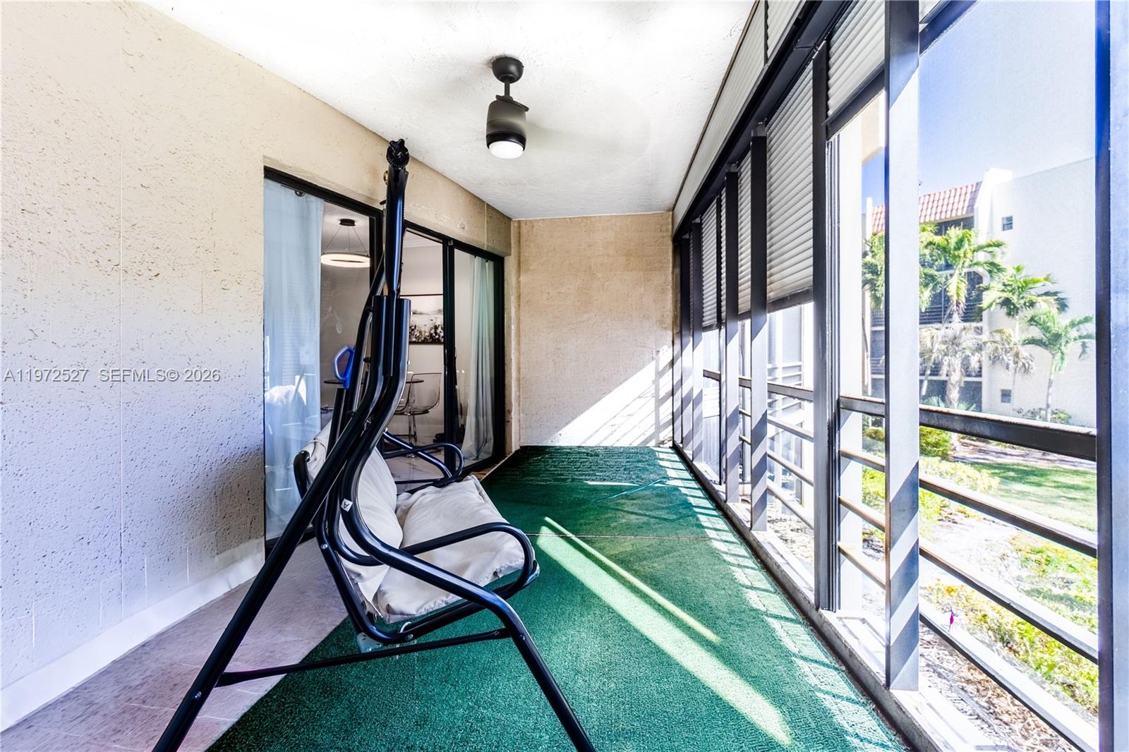 PLANTATION CLUB B CONDO - Residential