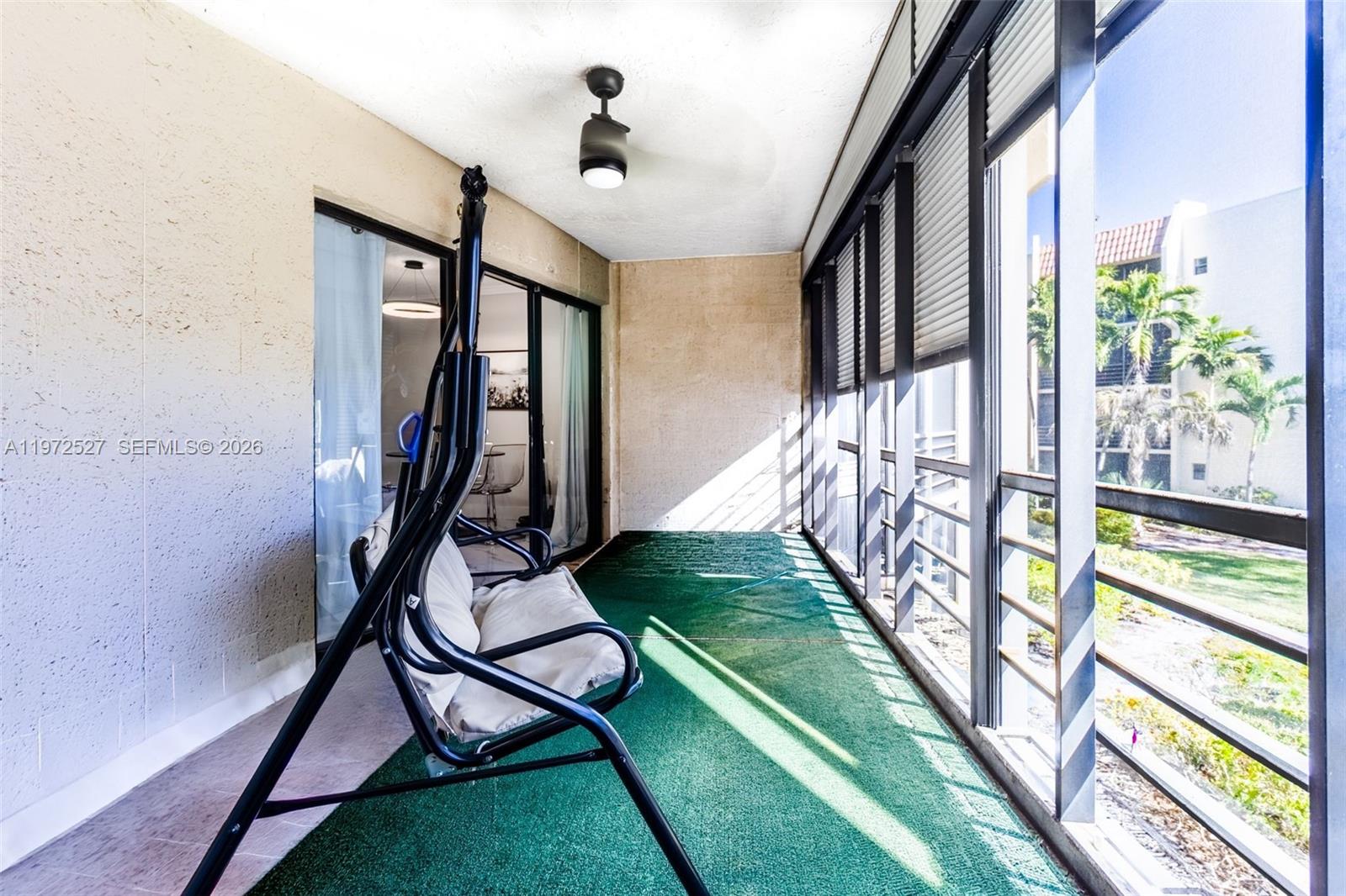 PLANTATION CLUB B CONDO - Residential