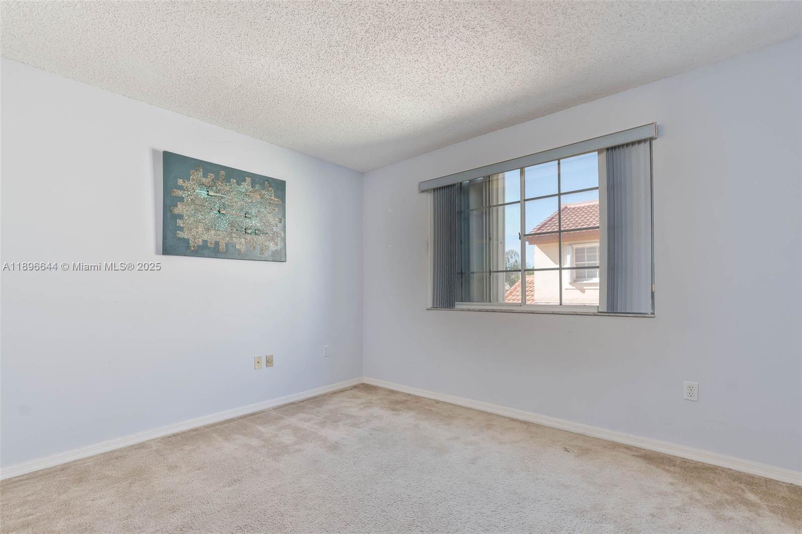 VIZCAYA AT THE HAMMOCKS R - Residential