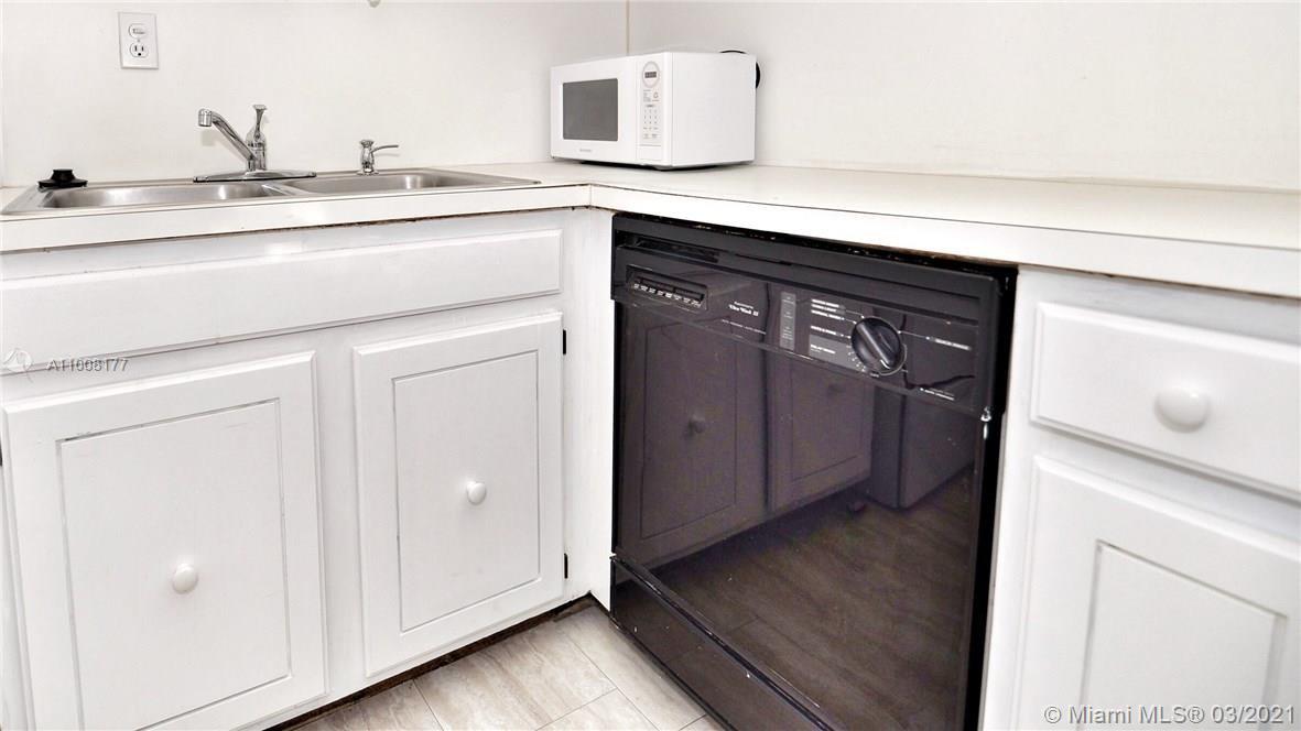 HARBOR VIEW APTS CONDO - Residential Lease