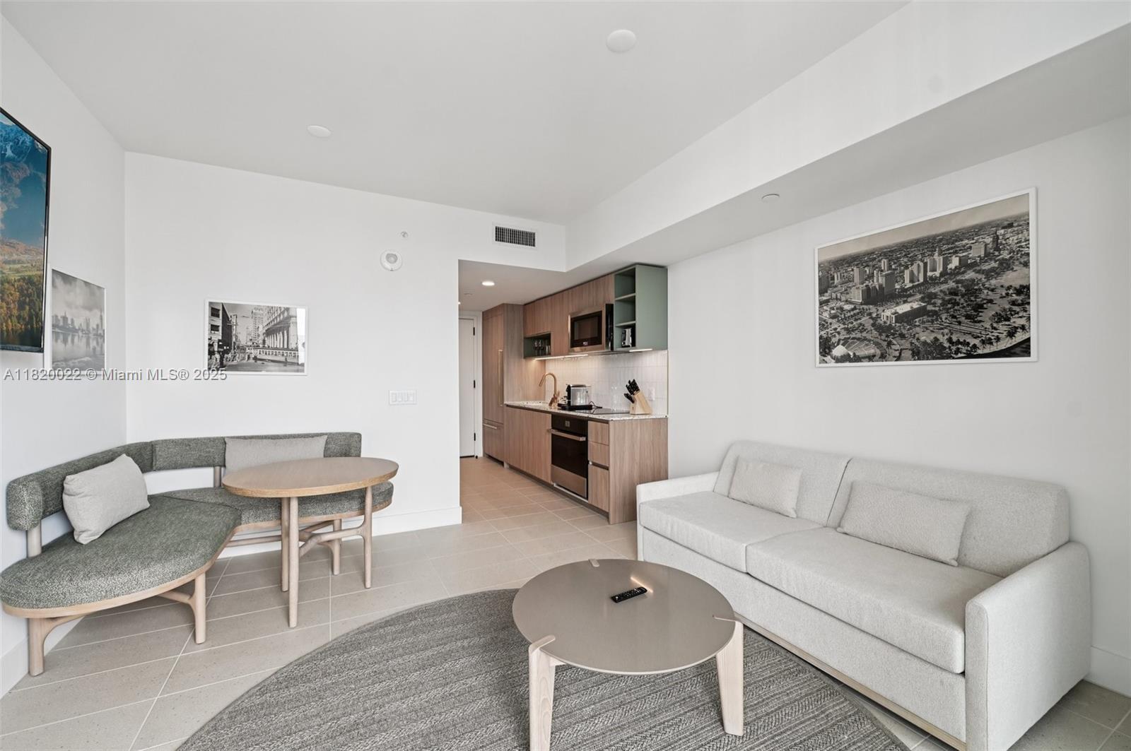 Property for Sale at 159 Ne 6th St 3407, Miami, Broward County, Florida - Bedrooms: 1 
Bathrooms: 1  - $590,000
