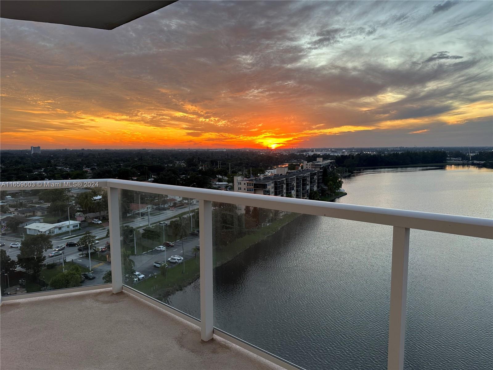 1301 Ne Miami Gardens Dr 1505W, Miami, Broward County, Florida - 2 Bedrooms  
2 Bathrooms - 