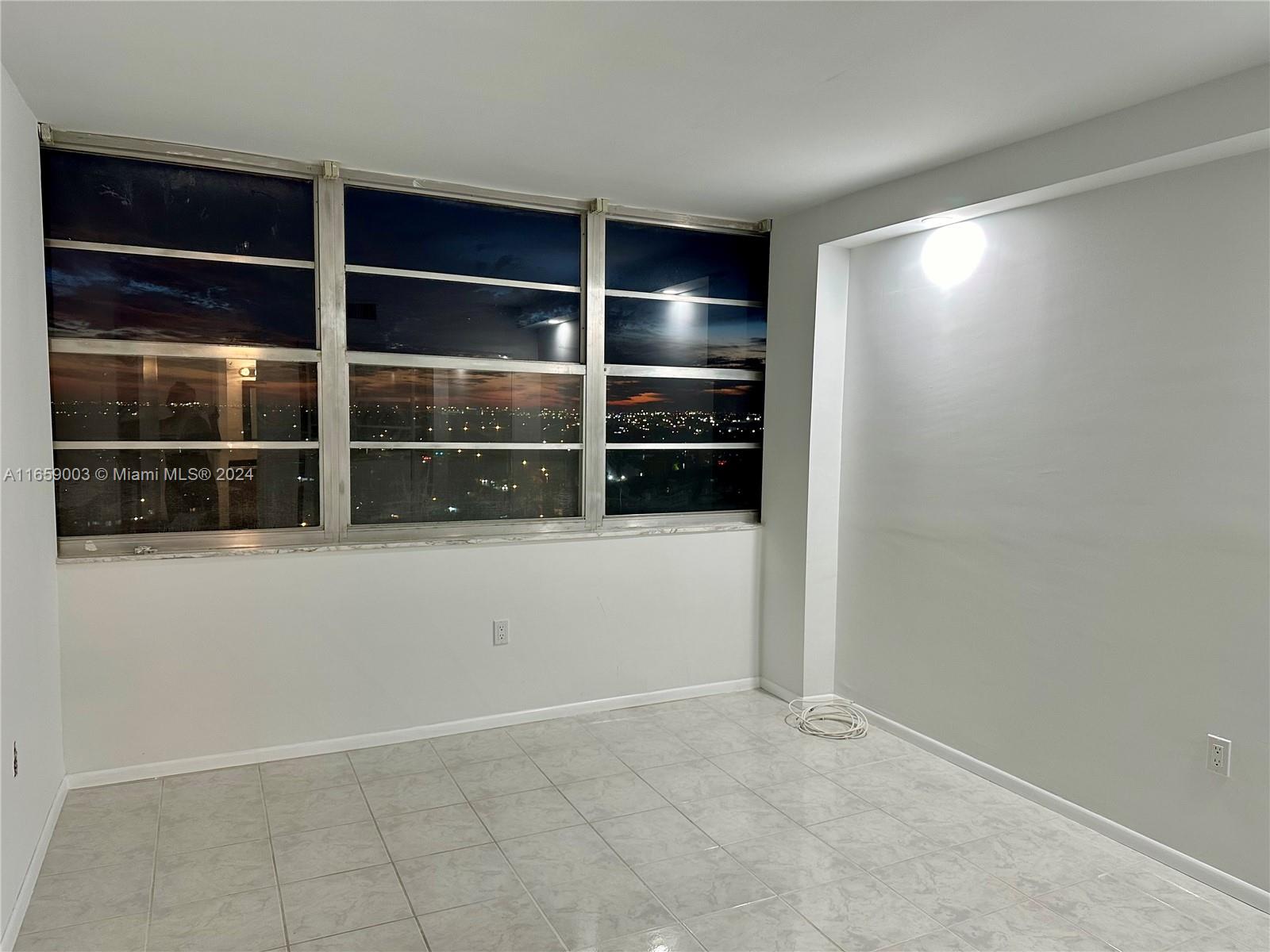 BUCKLEY TOWERS CONDO - EA - Residential