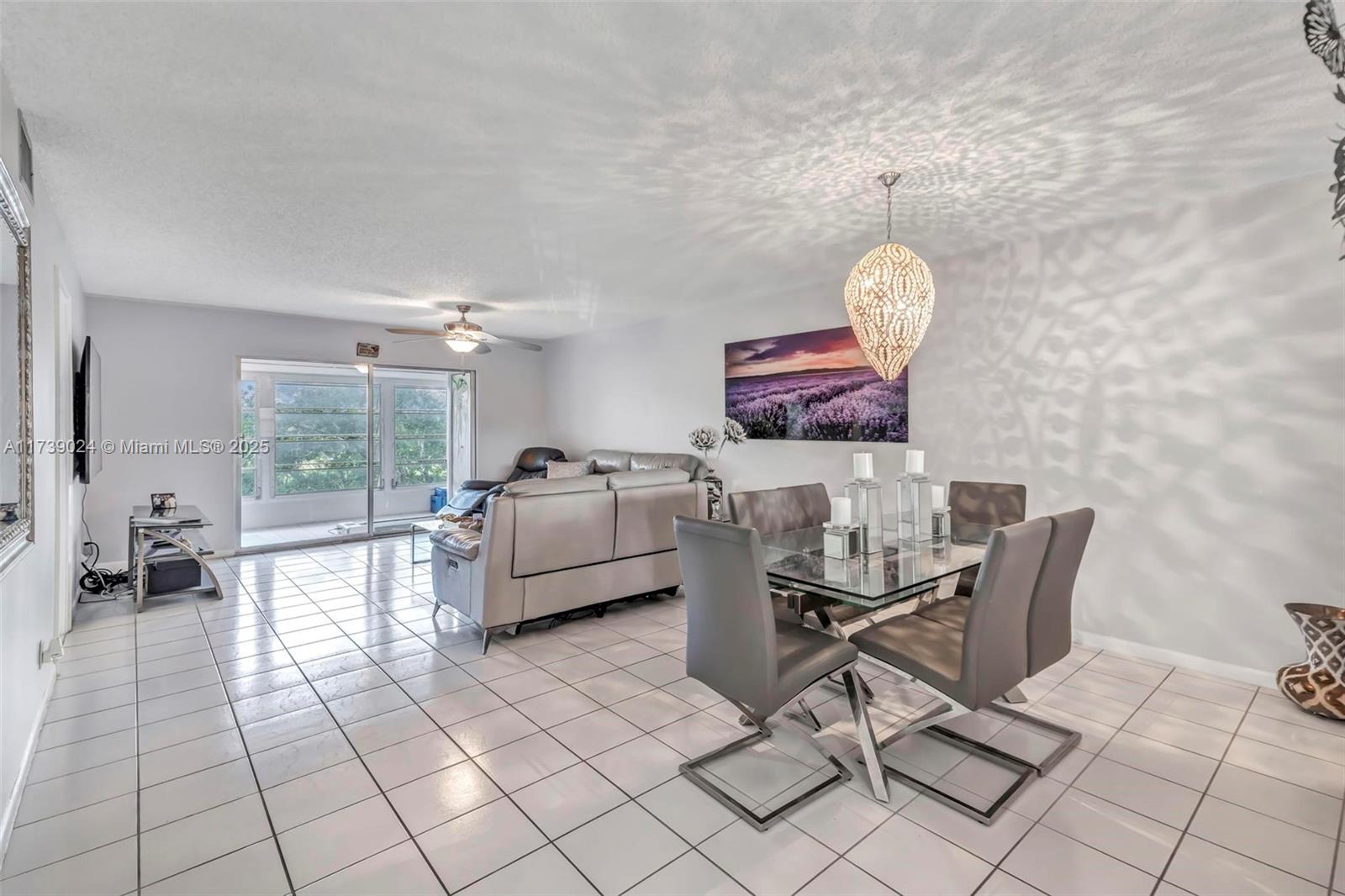 CAMBRIDGE AT CENTURY VILL - Residential