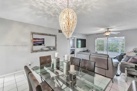 1300 SW 125th Ave Unit 406K, Pembroke Pines, FL 33027 - MLS#: A11739024