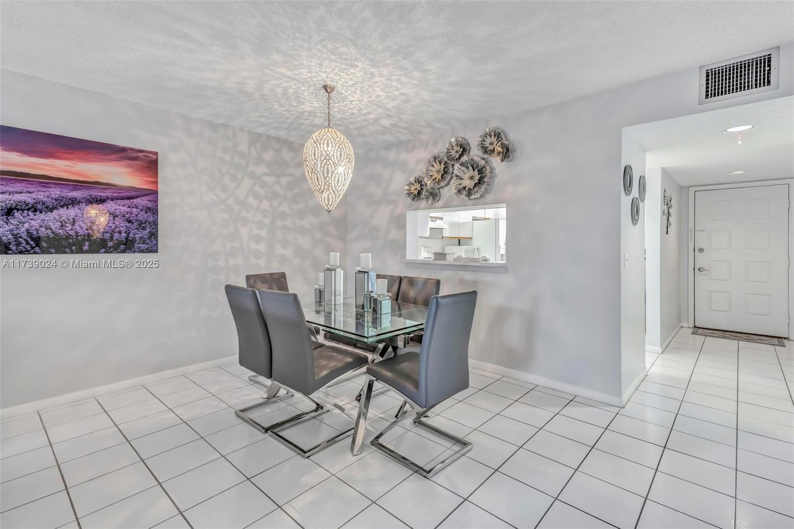 CAMBRIDGE AT CENTURY VILL - Residential