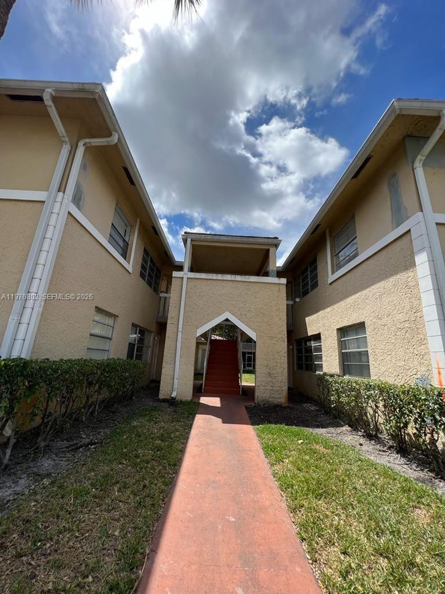 LOCATION, LOCATION, LOCATION! In the heart of Coral Springs, and close to everything; walk to Coral Square Mall & Shopping Centers, Dinning & Restaurants, Parks and Fitness Center. Centrally located to major highways and public transportation Excellent School District 2 Bedroom 2 Bath - Washer and Dryer in the unit Community Pool and play area,25lbs allowed- No Commercial Vehicles or Motorcycles allowed.This property is rented until 01/06/2026 for $1930. Request a visit 48 hours in advance to the listing agent. pet restriction to 25lbs