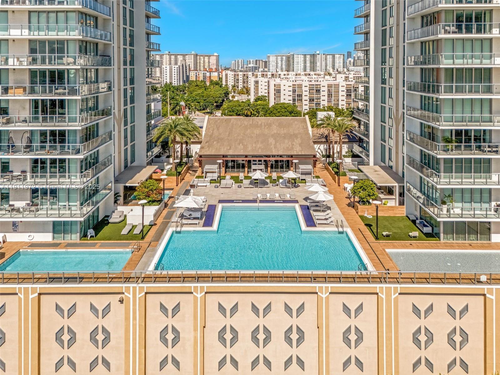 PARQUE TOWERS CONDO - Residential Lease