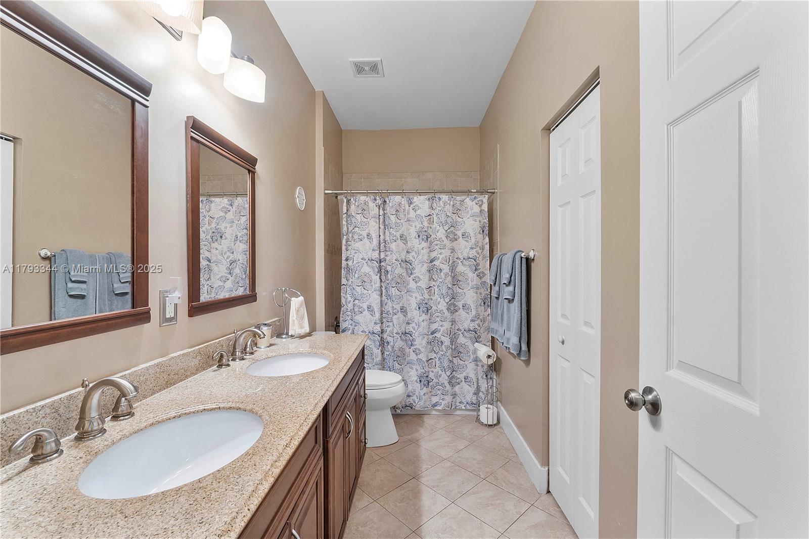 CORAL CREEK REPLAT NO 5 - Residential