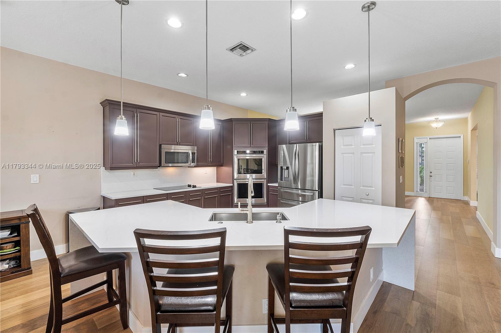 CORAL CREEK REPLAT NO 5 - Residential