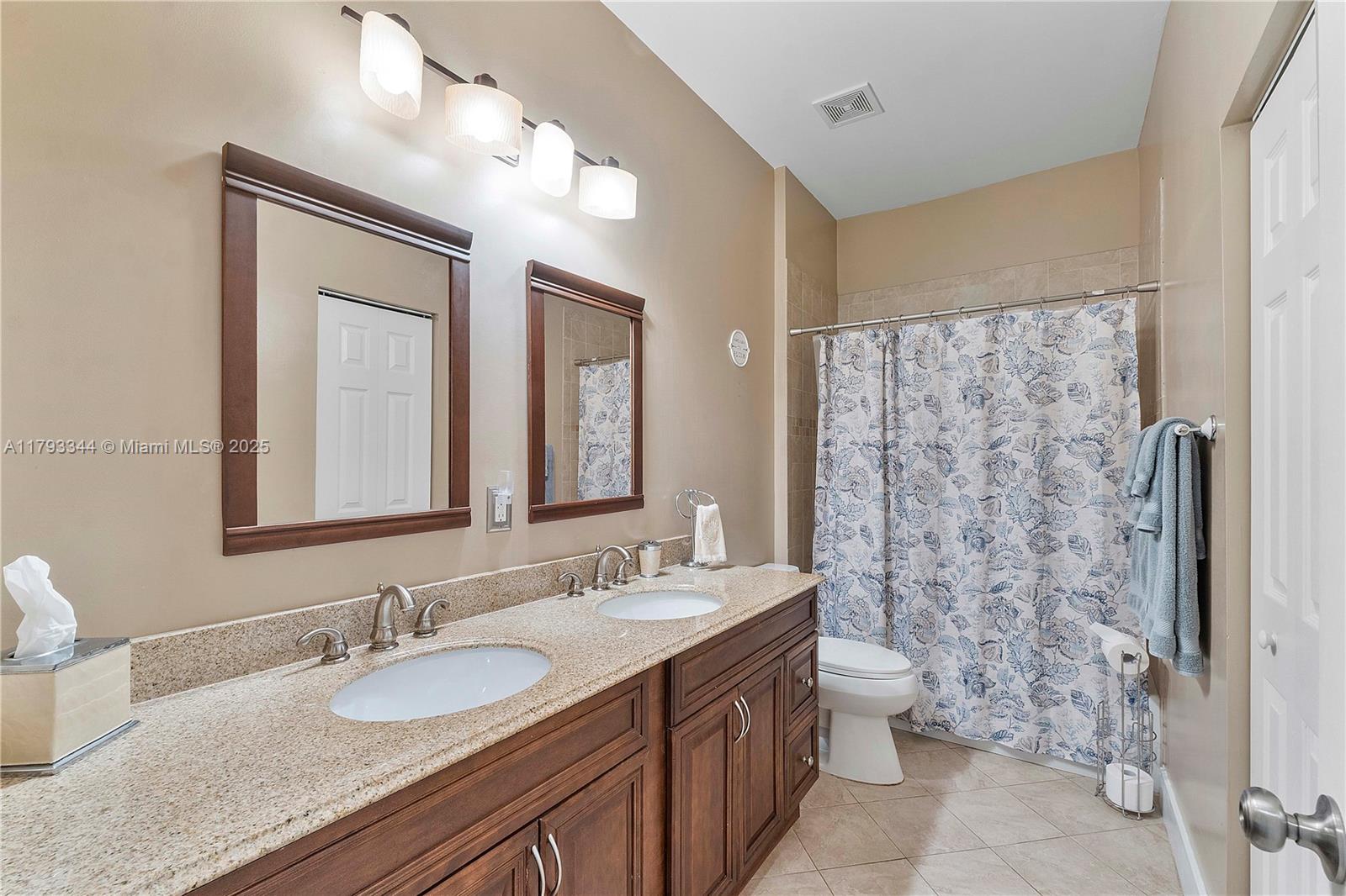 CORAL CREEK REPLAT NO 5 - Residential