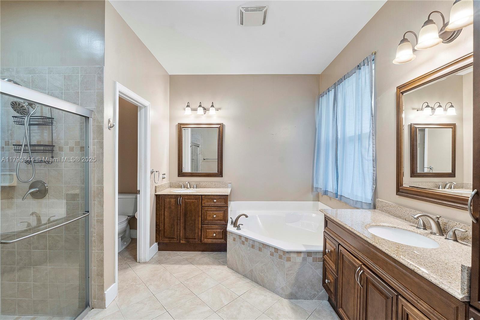 CORAL CREEK REPLAT NO 5 - Residential