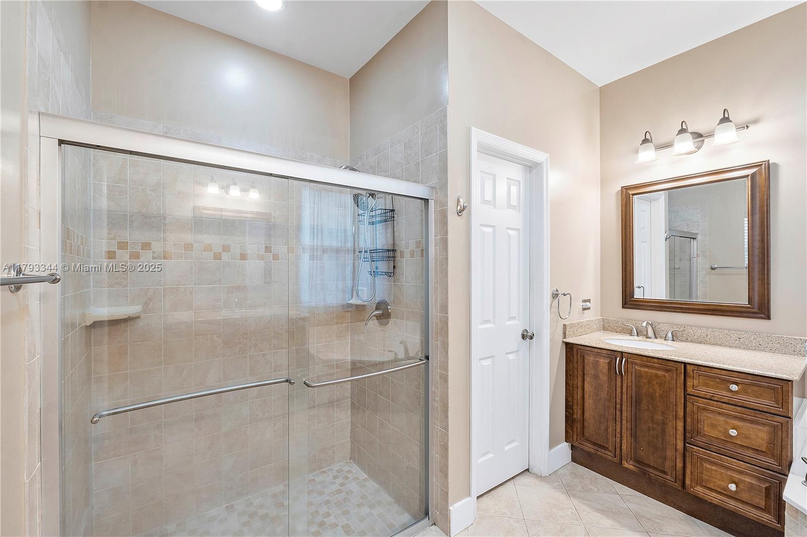 CORAL CREEK REPLAT NO 5 - Residential