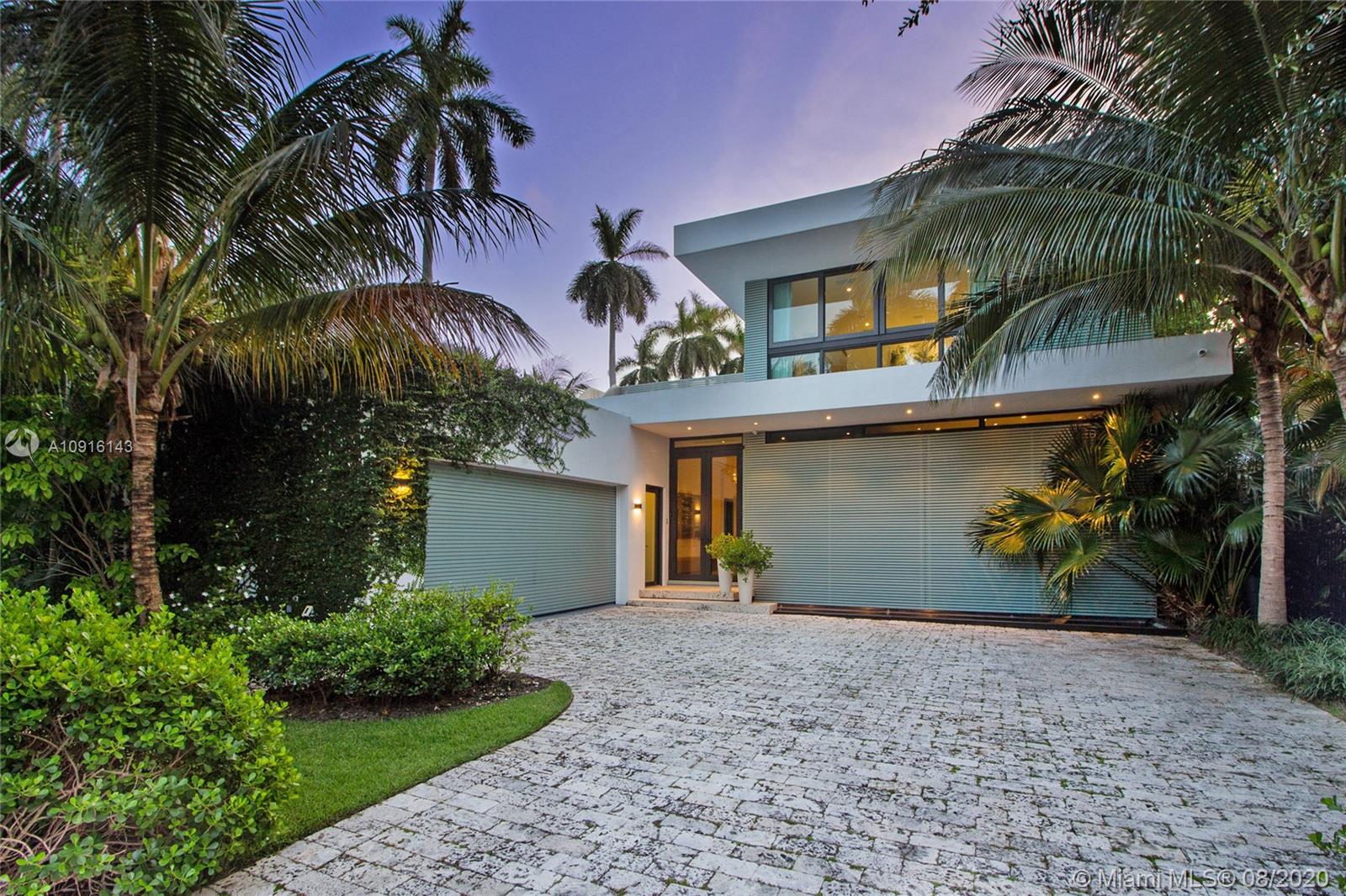 SUNSET ISLANDS-ISLAND NO - Residential