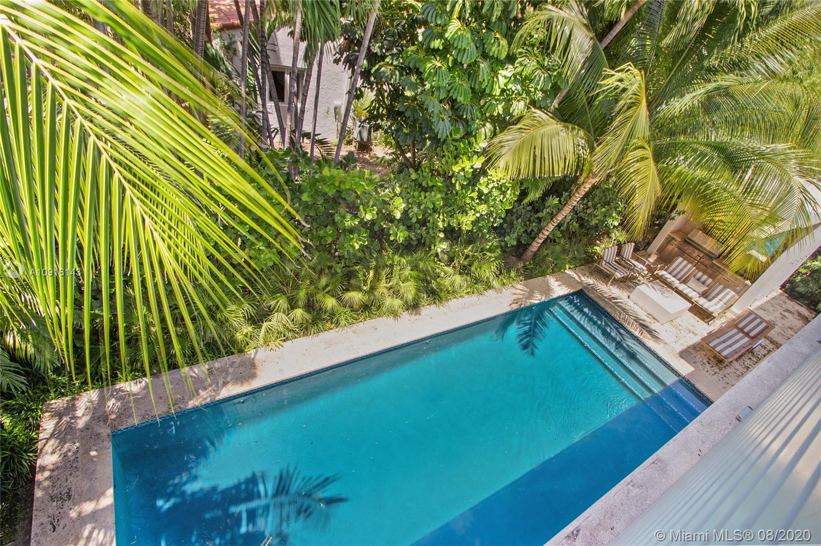 SUNSET ISLANDS-ISLAND NO - Residential