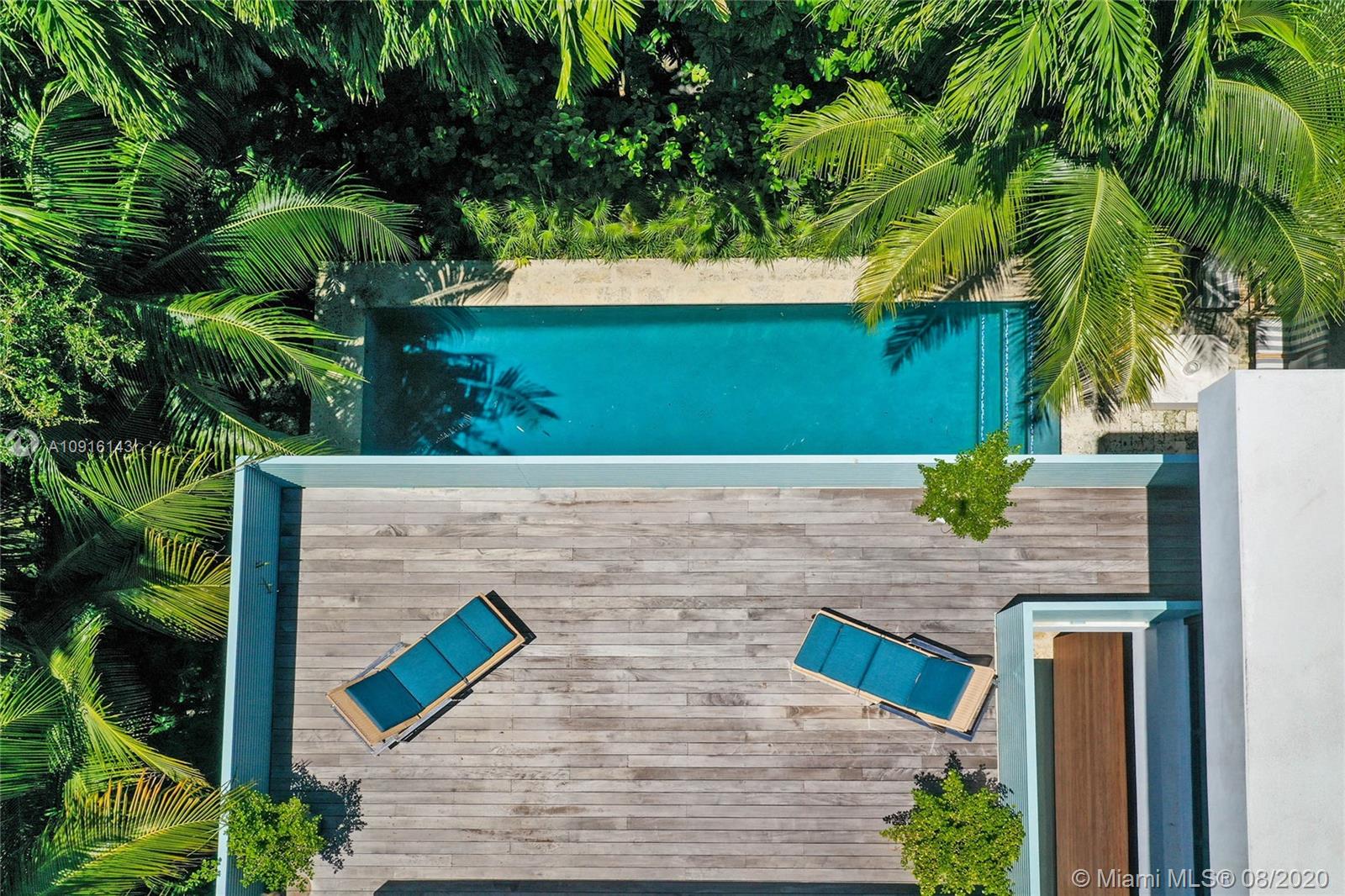 SUNSET ISLANDS-ISLAND NO - Residential