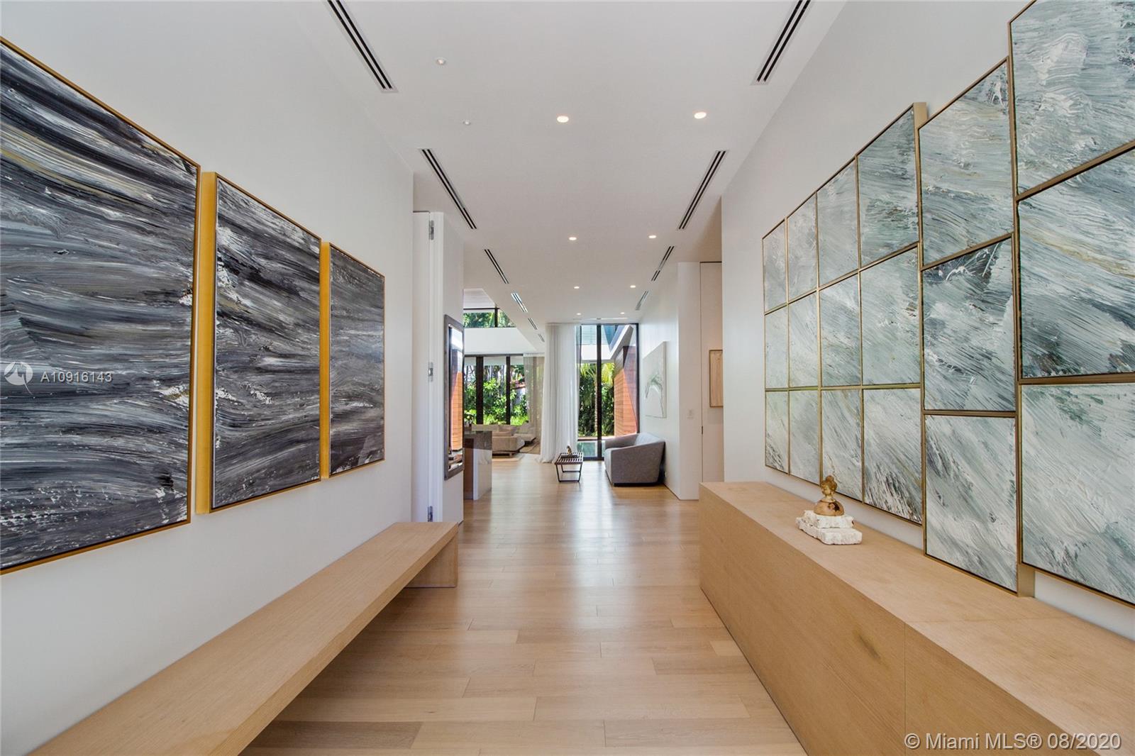 SUNSET ISLANDS-ISLAND NO - Residential