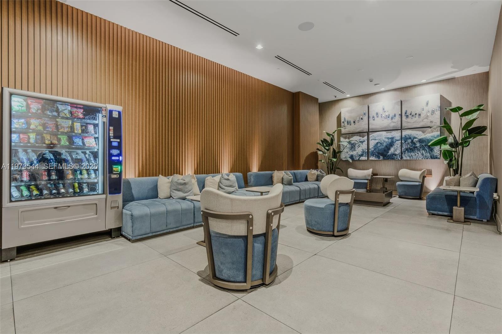 SMART BRICKELL LODGING 1 C - Residential