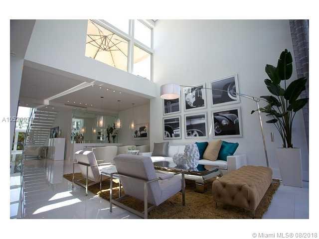GOLDEN BEACH SEC E - Residential