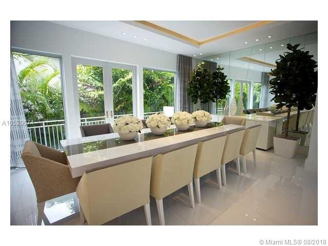 GOLDEN BEACH SEC E - Residential