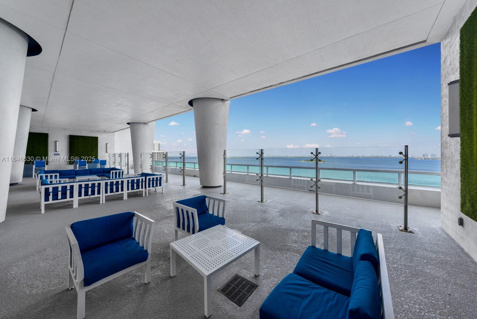 1800 CLUB CONDO - Residential