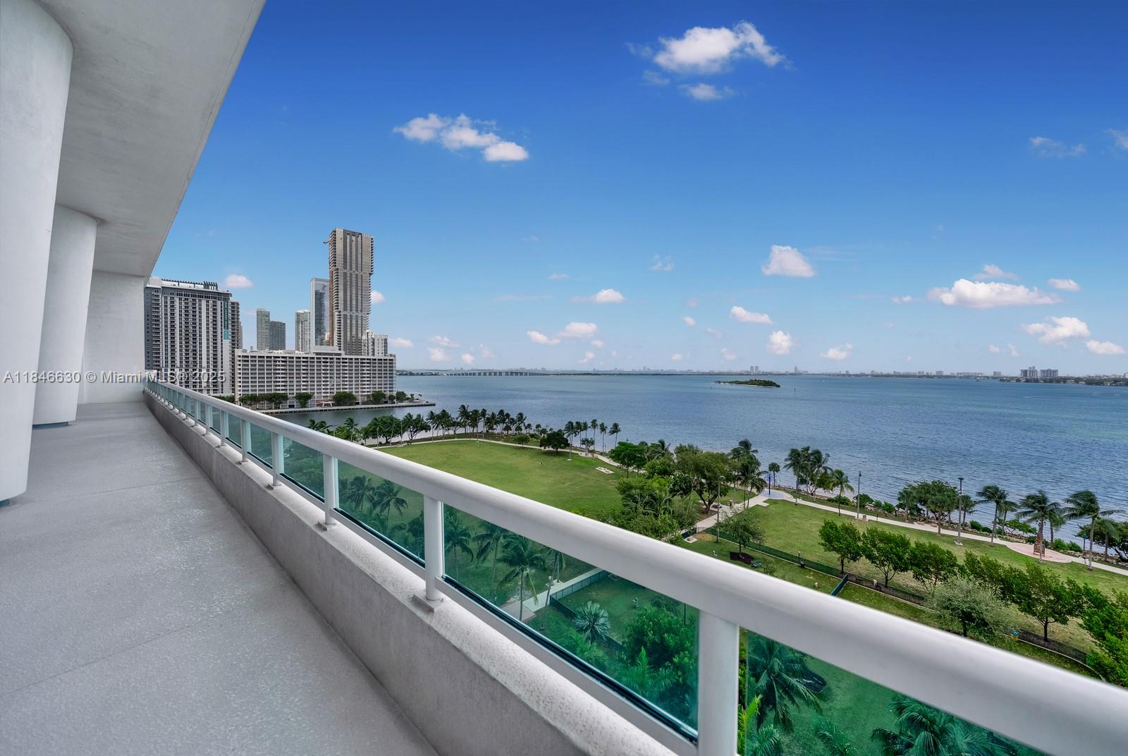 1800 CLUB CONDO - Residential