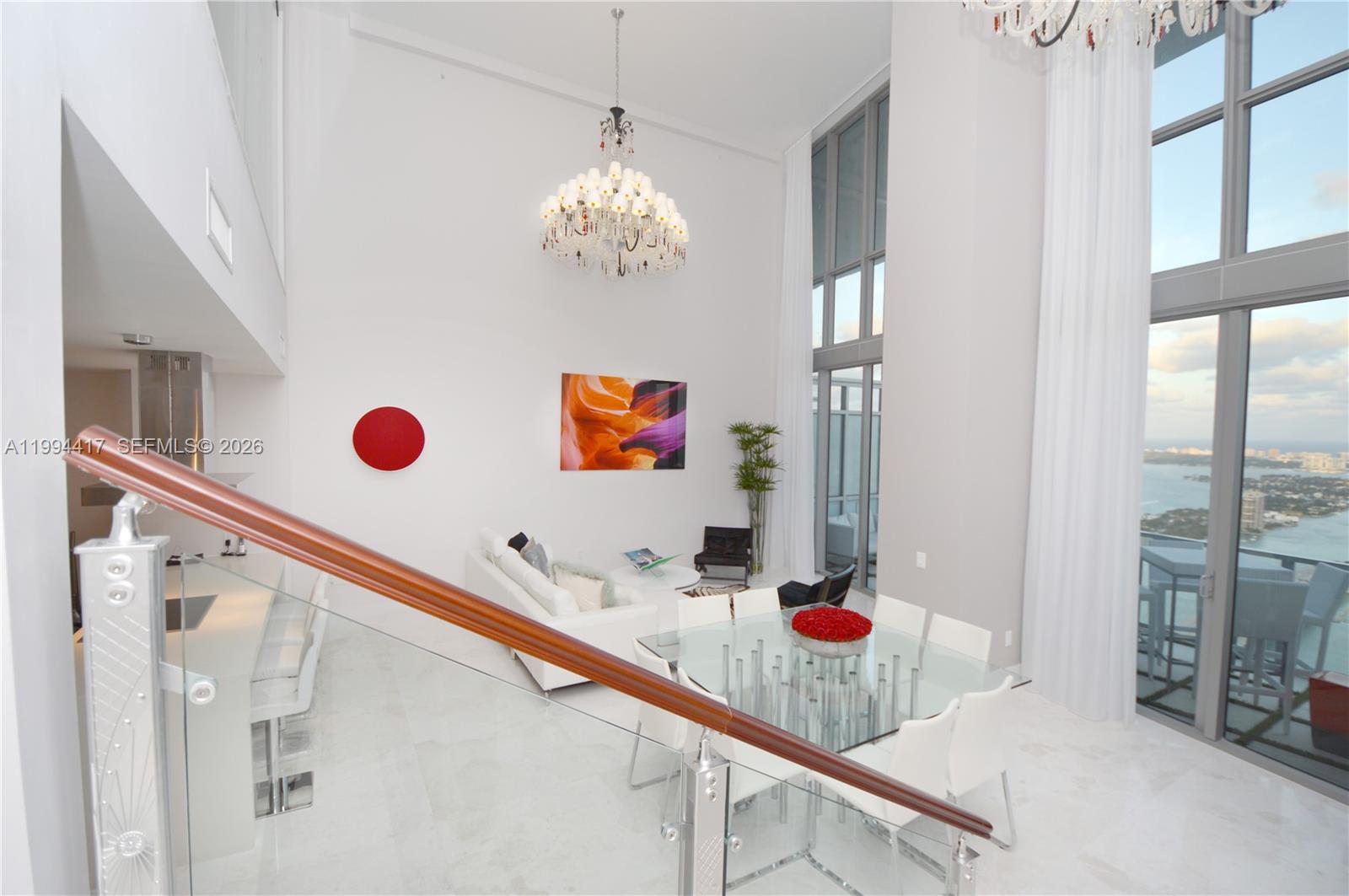 1100 Biscayne Blvd 6104