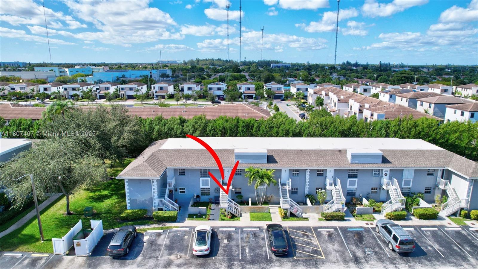 Rental Property at 438 Ne 210th Cir Ter 102-4B, Miami, Broward County, Florida - Bedrooms: 2 
Bathrooms: 2  - $2,500 MO.