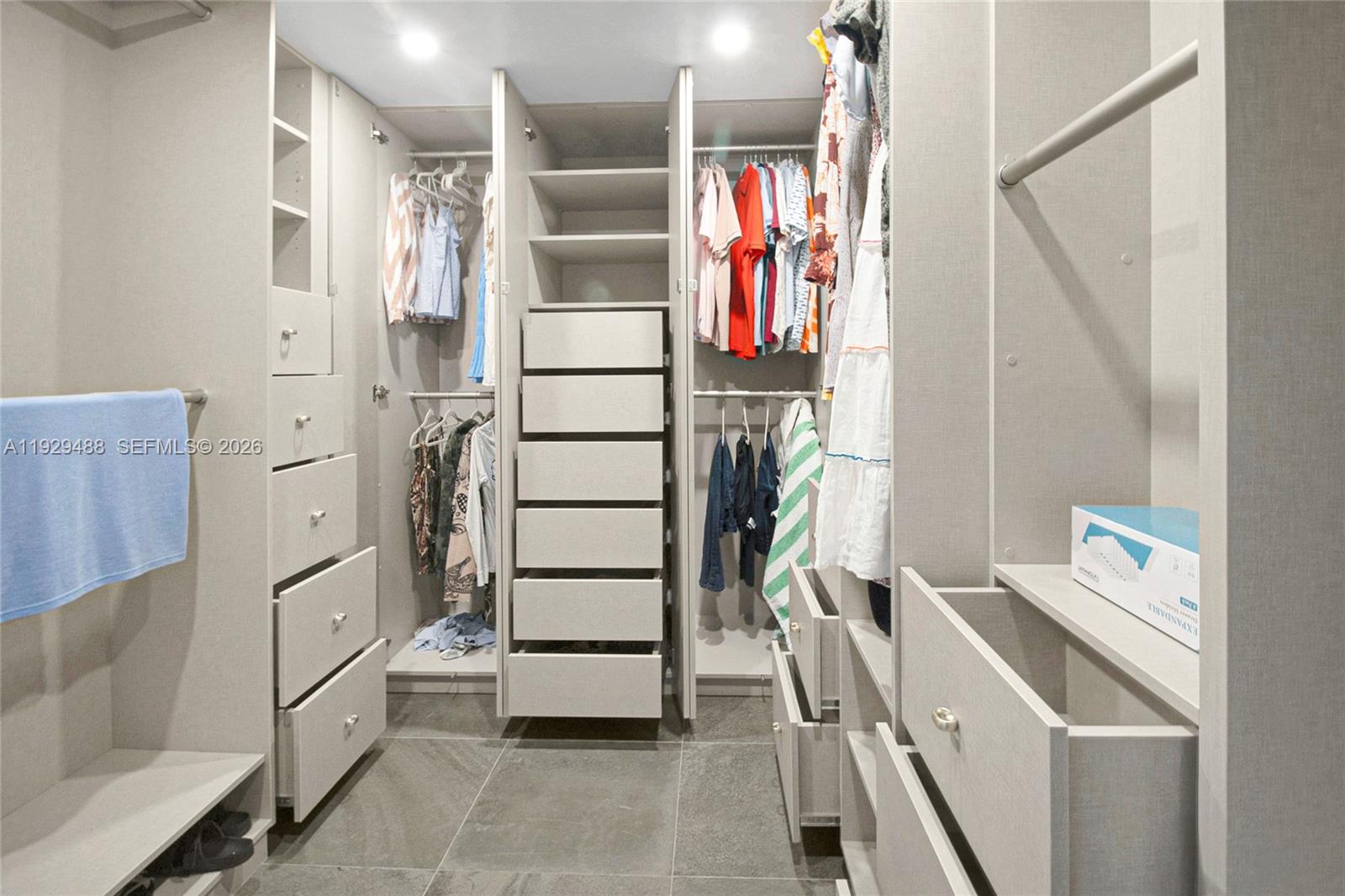 OCEANBLUE CONDO OF MIAMI - Residential