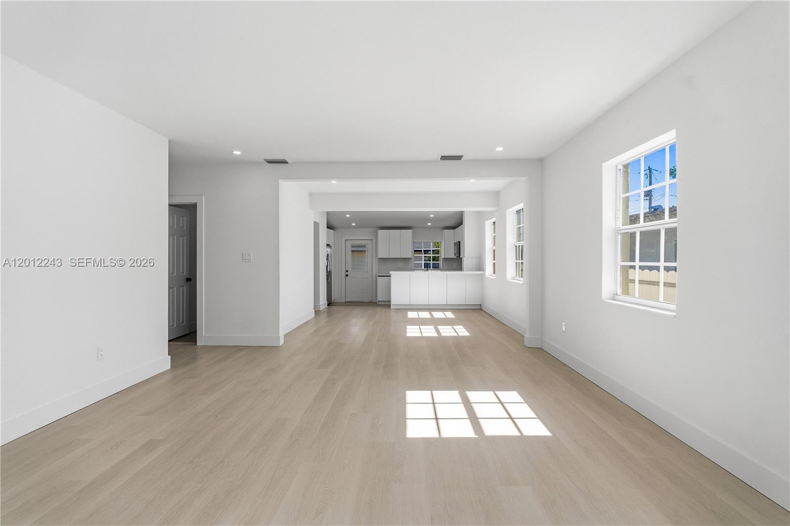 PALM AVE HIGHLANDS - Residential