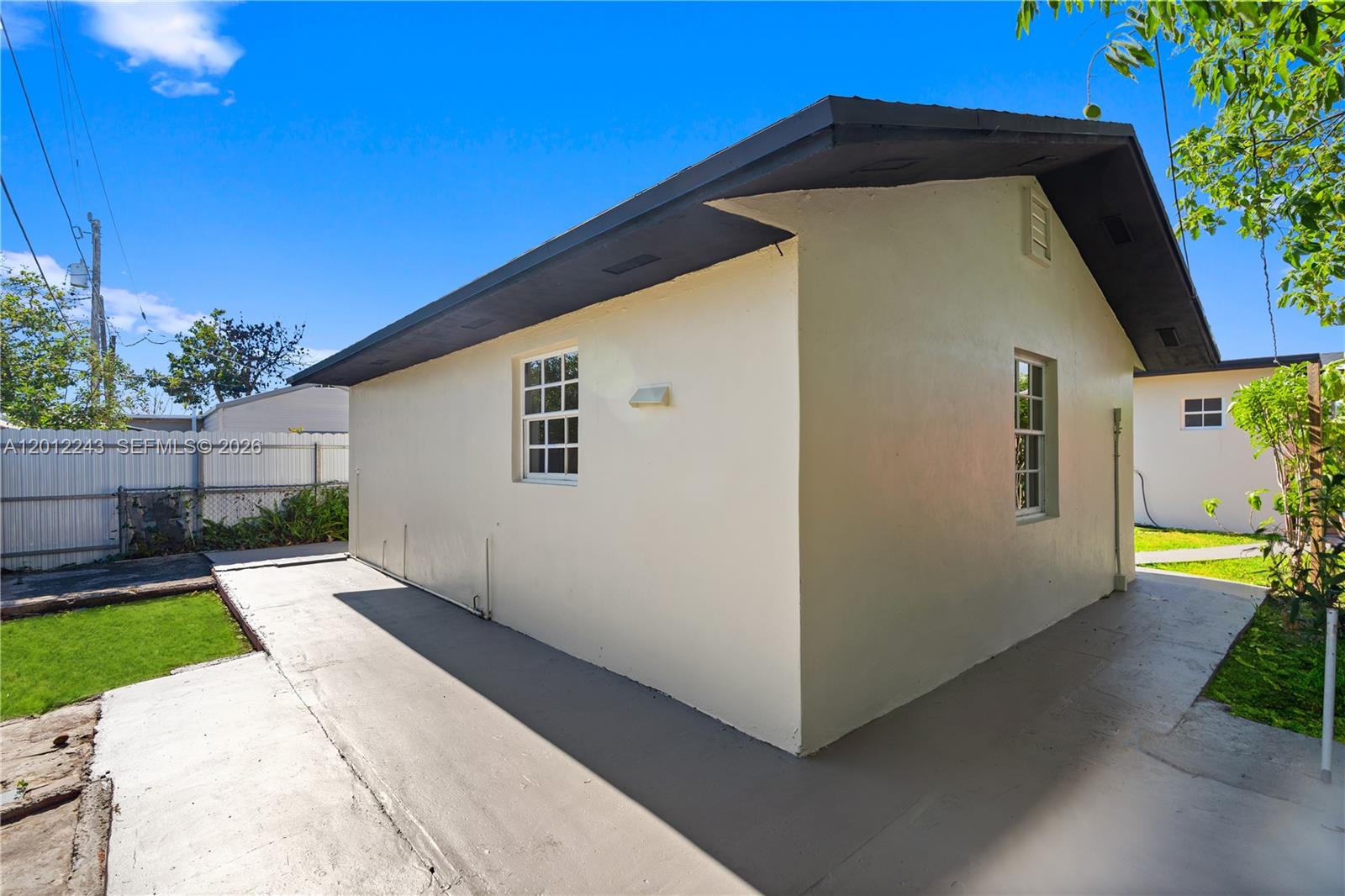 PALM AVE HIGHLANDS - Residential