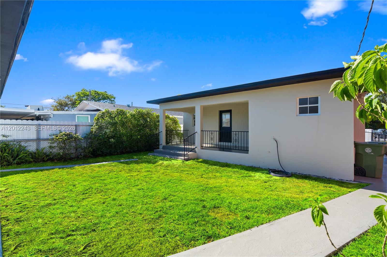 PALM AVE HIGHLANDS - Residential