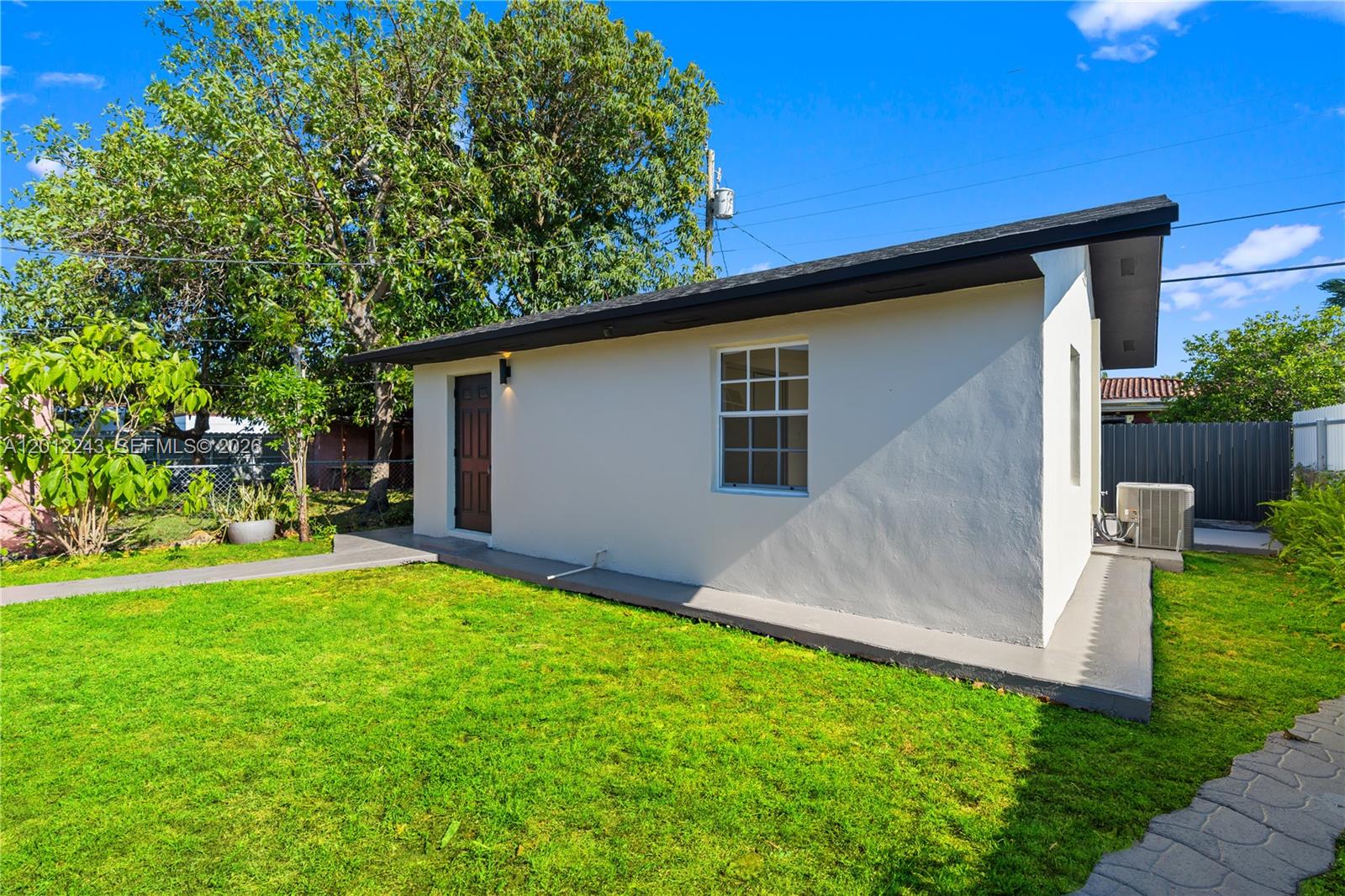 PALM AVE HIGHLANDS - Residential