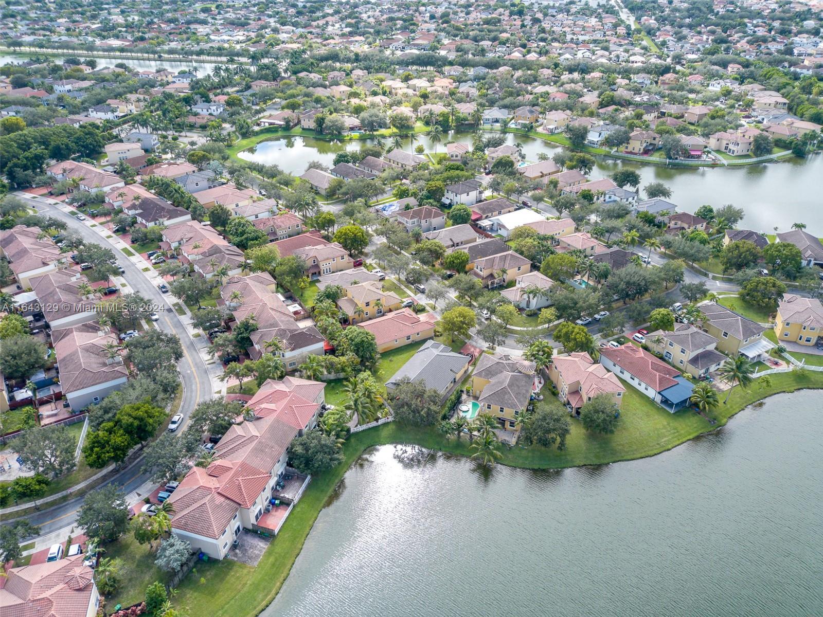 Vizcaya Community - Residential