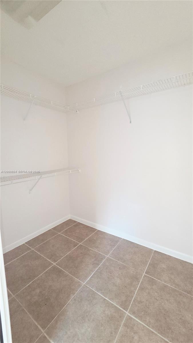 SAWGRASS ESTATES - Residential
