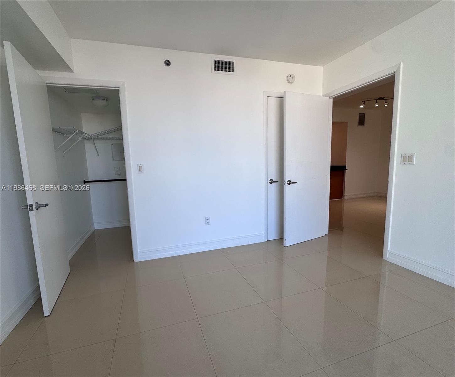 50 BISCAYNE CONDO - Residential
