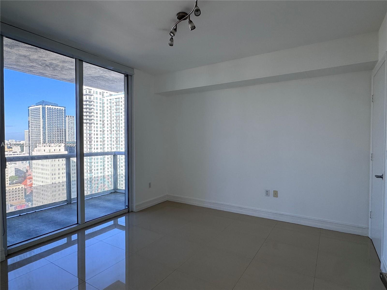 50 BISCAYNE CONDO - Residential