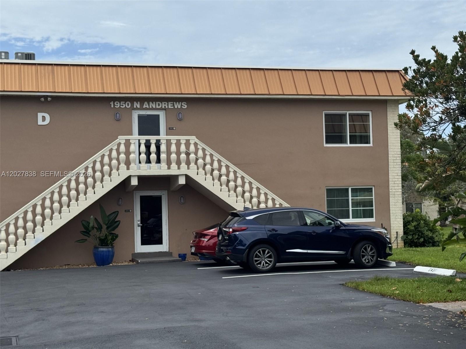 MANOR GROVE VILLAGE ONE I - Residential