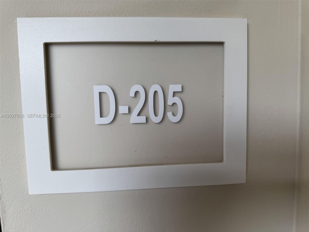 Photo of 1950 N Andrews Ave #205D, Wilton Manors, FL 33311 (MLS # A12027838)