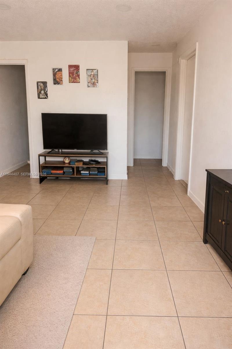 WASHINGTON PARK FOURTH AD - Residential Income